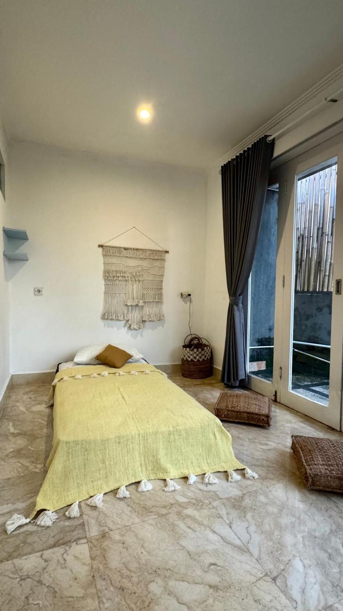 Private Suite In A Kids Friendly Big Shared Villa In Canggu Luaran gambar